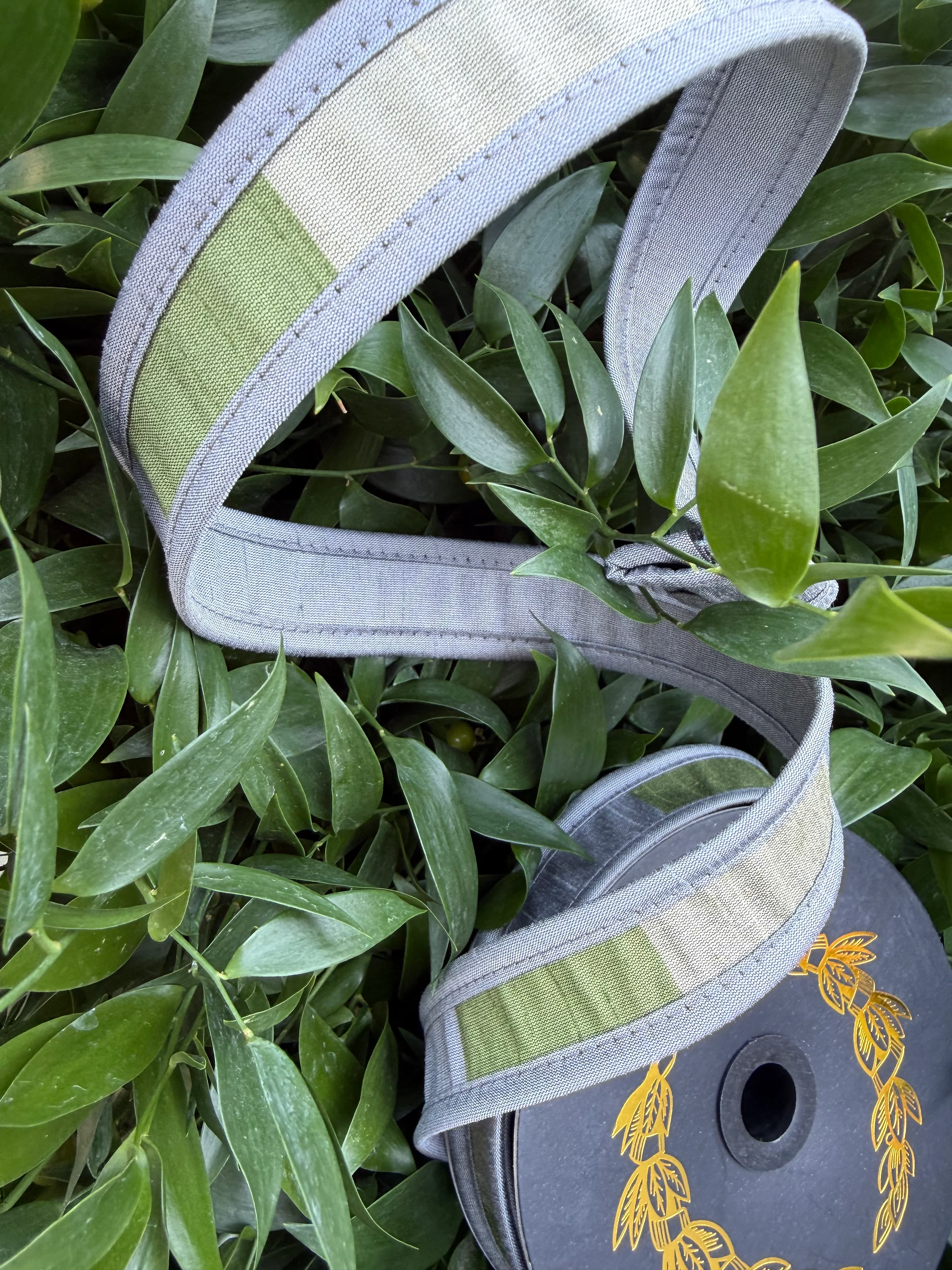 DUPION WIDE STRIPES/DBL FUSED PIPING 1"X10YD GREEN HEAVY WIRED RIBBON - Image 2