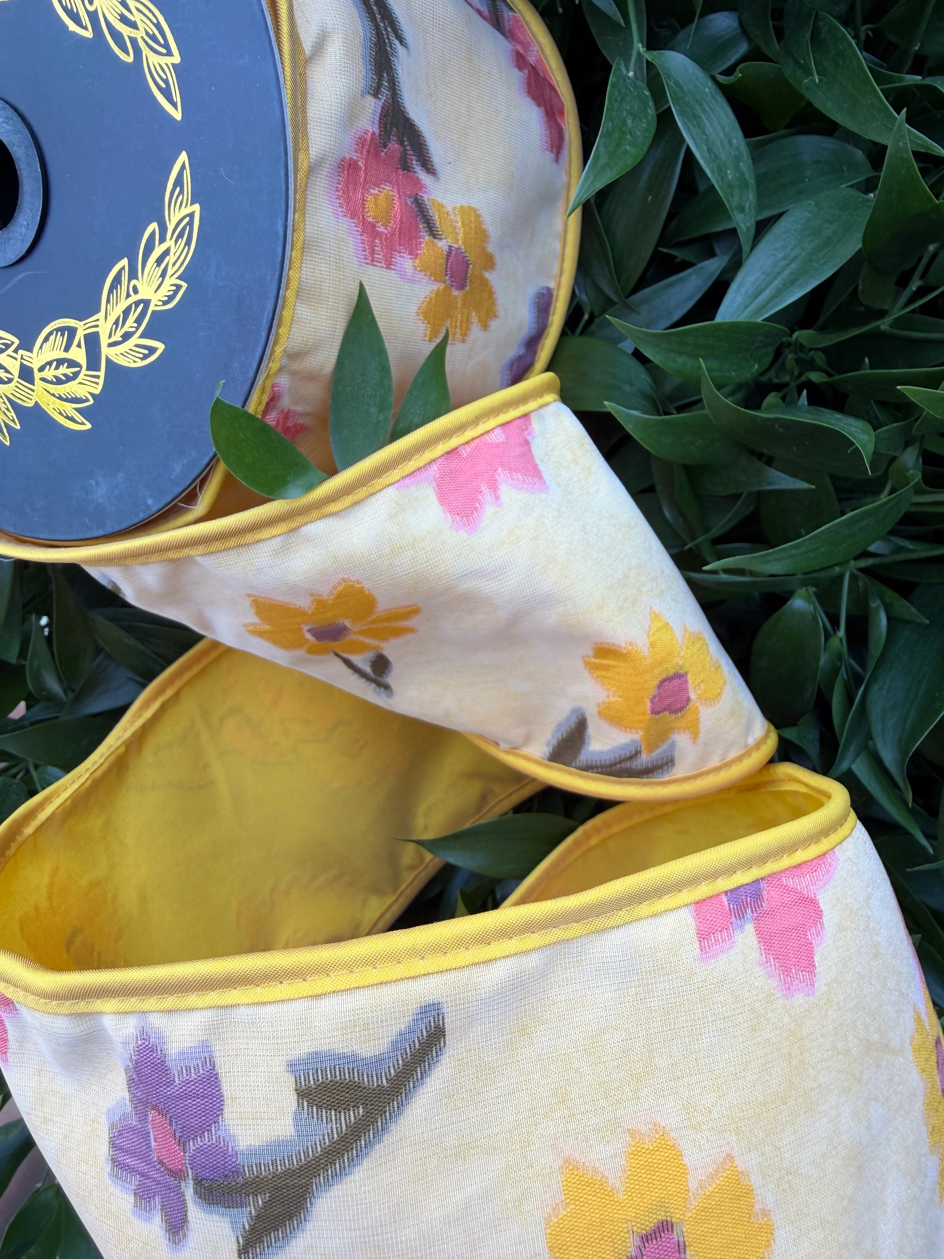 FLORAL SHEER JACQ/FUSED TAFFETA/PIPING 4"x10YD MUSTARD HEAVY WIRED RIBBON - Image 2