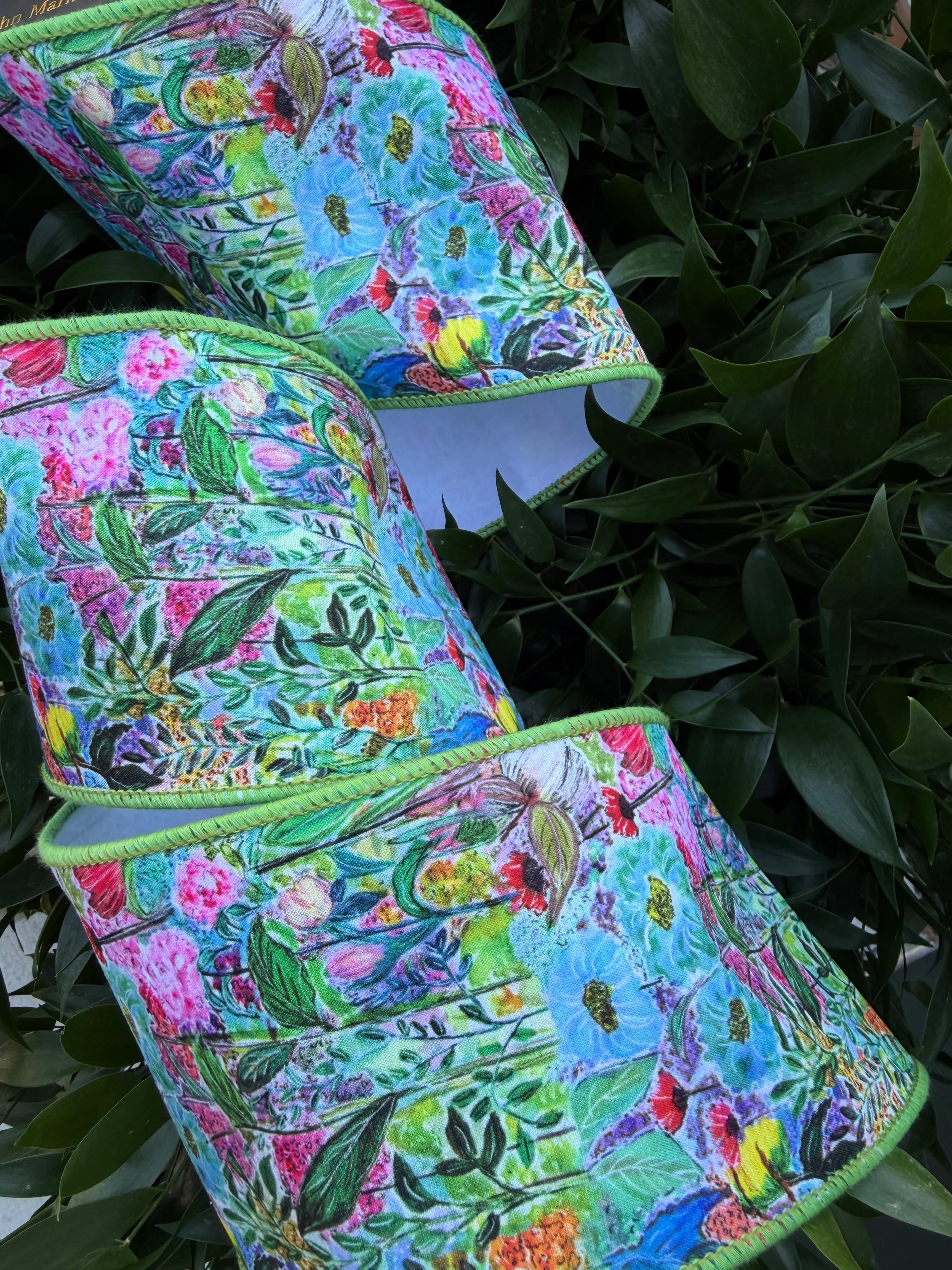 FLORAL WATER COLOR DIGI PRINT/DUPION BLUSH FUSED 4"x10YD MULITI/GREEN HEAVY WIRED RIBBON - Image 2