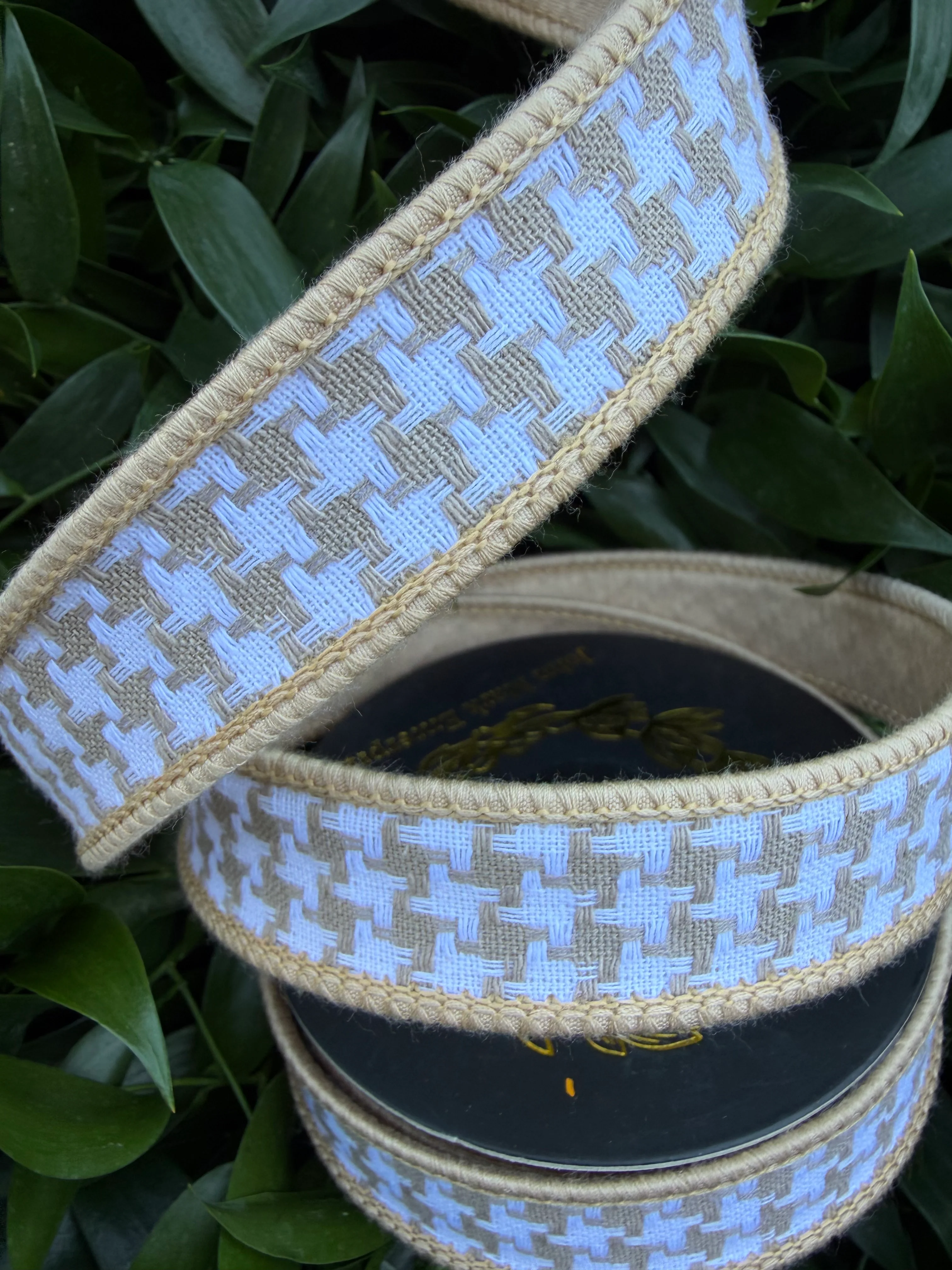 HOUNDS TOOTH/DUPION FUSED 1"X10YD TAN HEAVY WIRED RIBBON - Image 2