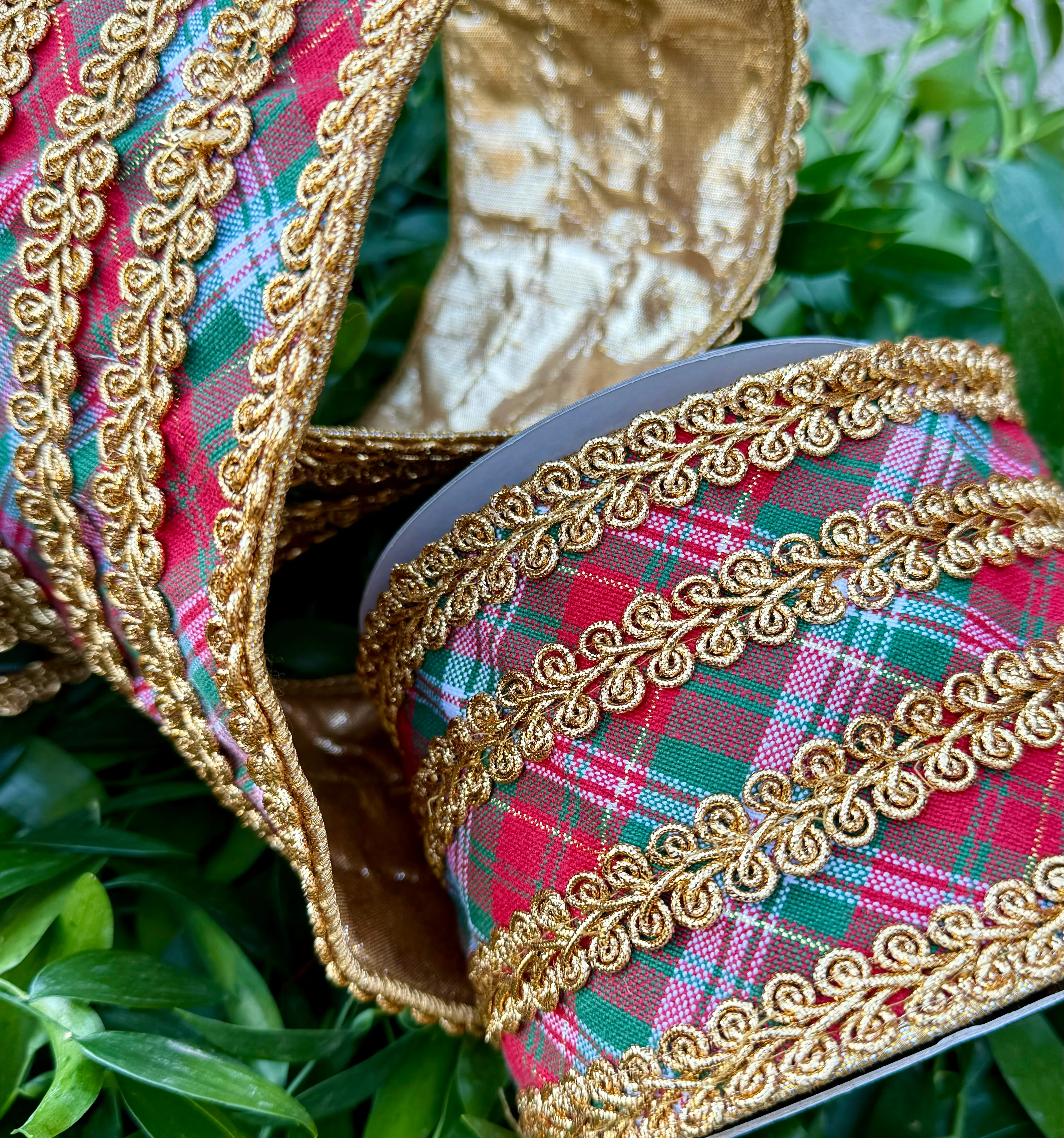 JME heavy wire ribbon. Traditional red green white plaid with gold embroidering belts down the center and on the edge. Backed with the gold metallic. 4“ x 5 yards. - Image 2