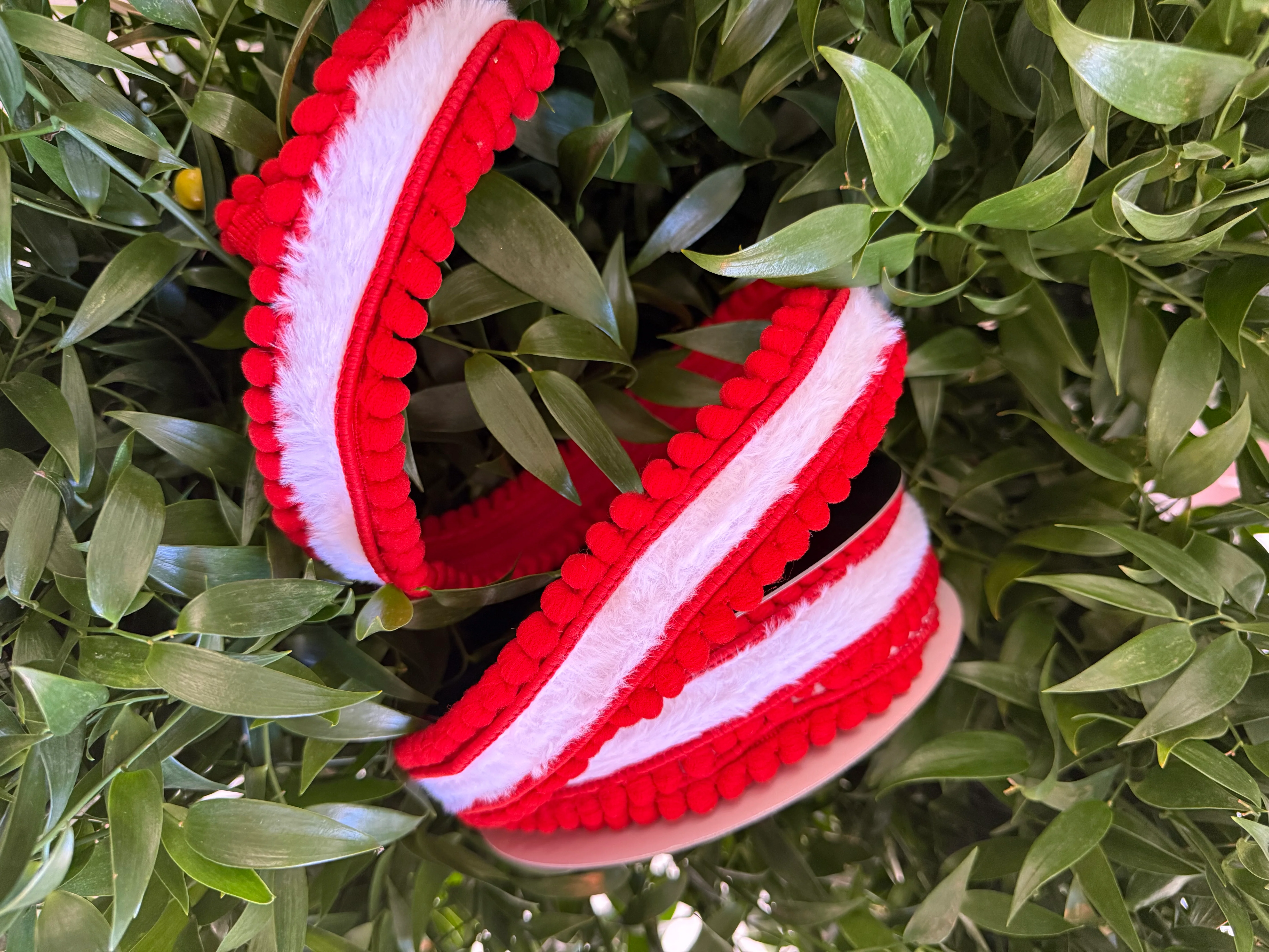 JME heavy wired ribbon. WHITE Fur with Red Pom Pom Edge 1"x 10YDS