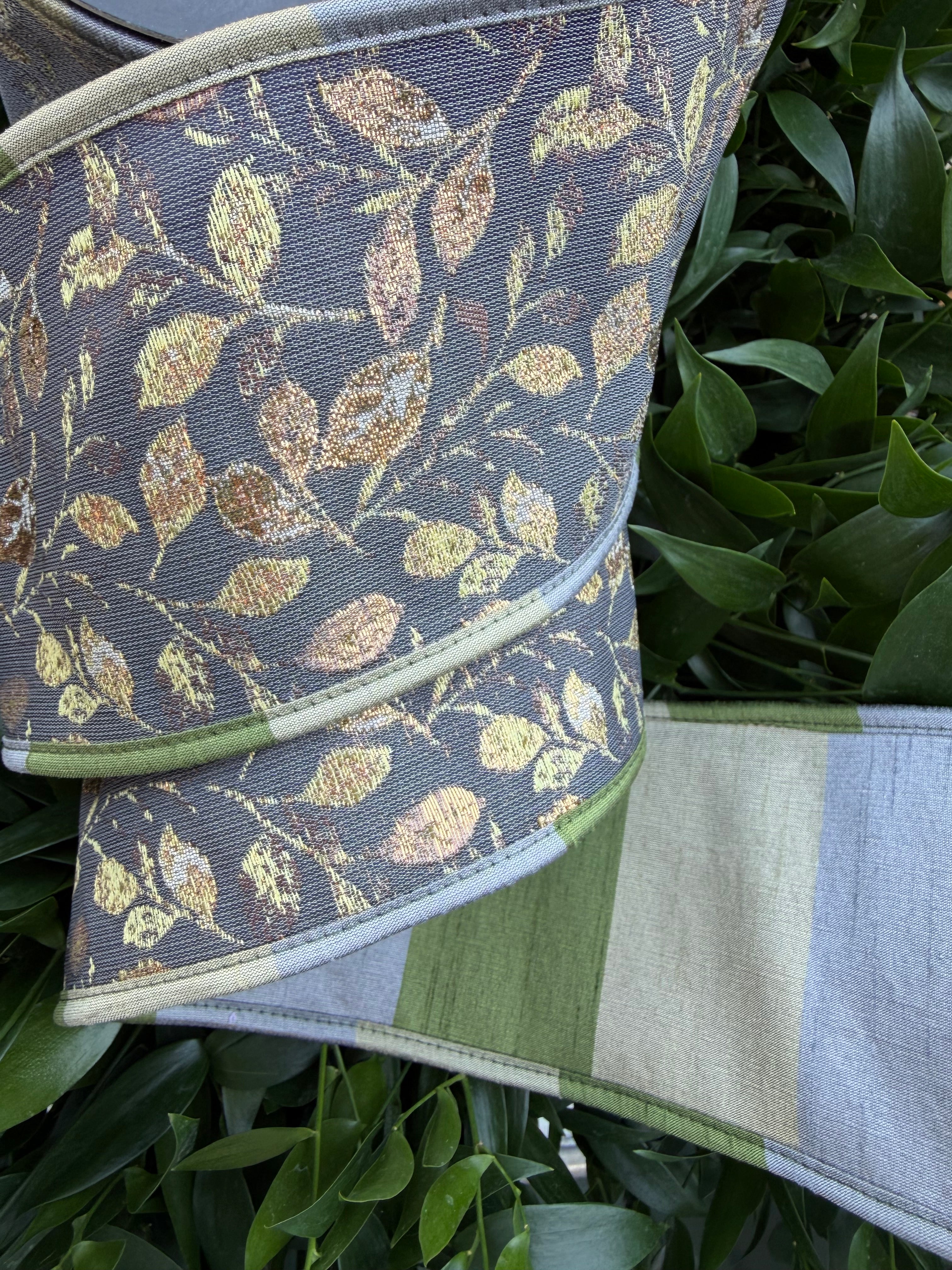 LEAF JACQ/STRIPE DUPION FUSED/PIPING 4"X10YD BROWN/GREEN HEAVY WIRED RIBBON - Image 2