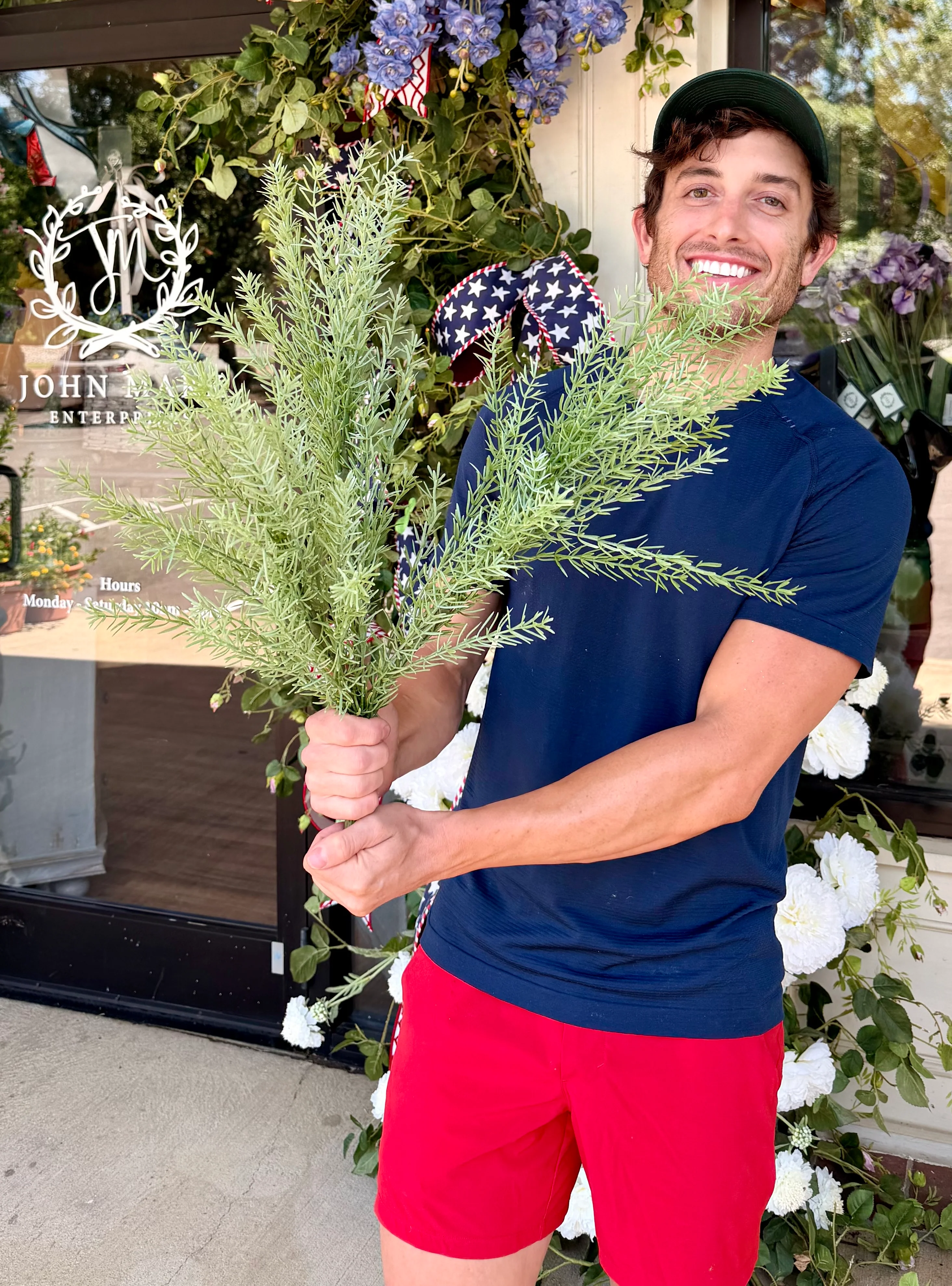 Rosemary Bush 22"