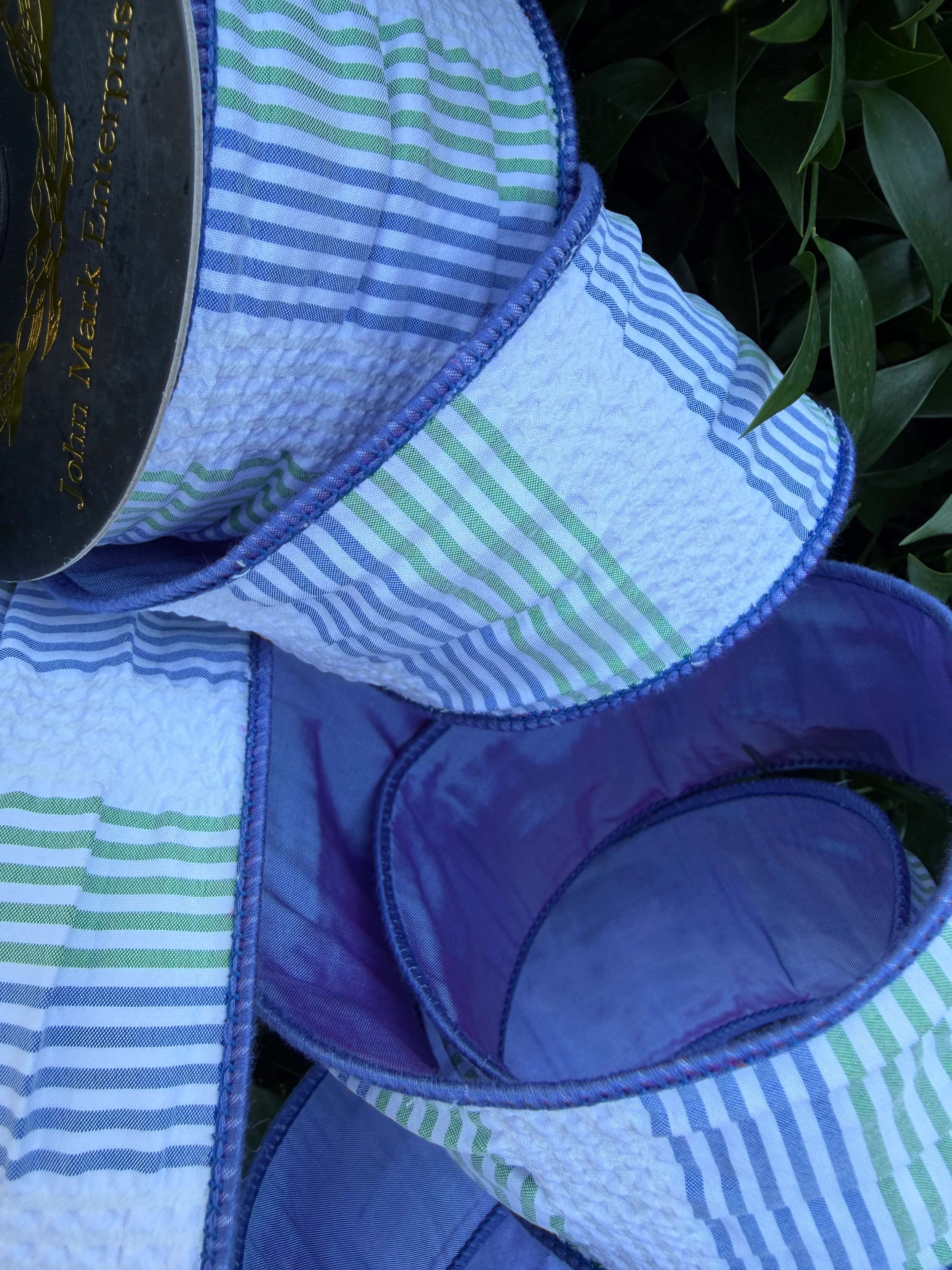 SEER SUCKER STRIPE JACQ/TAFFETA 2.5"X10YD BLUE/GREEN/WHITE HEAVY WIRED RIBBON - Image 2